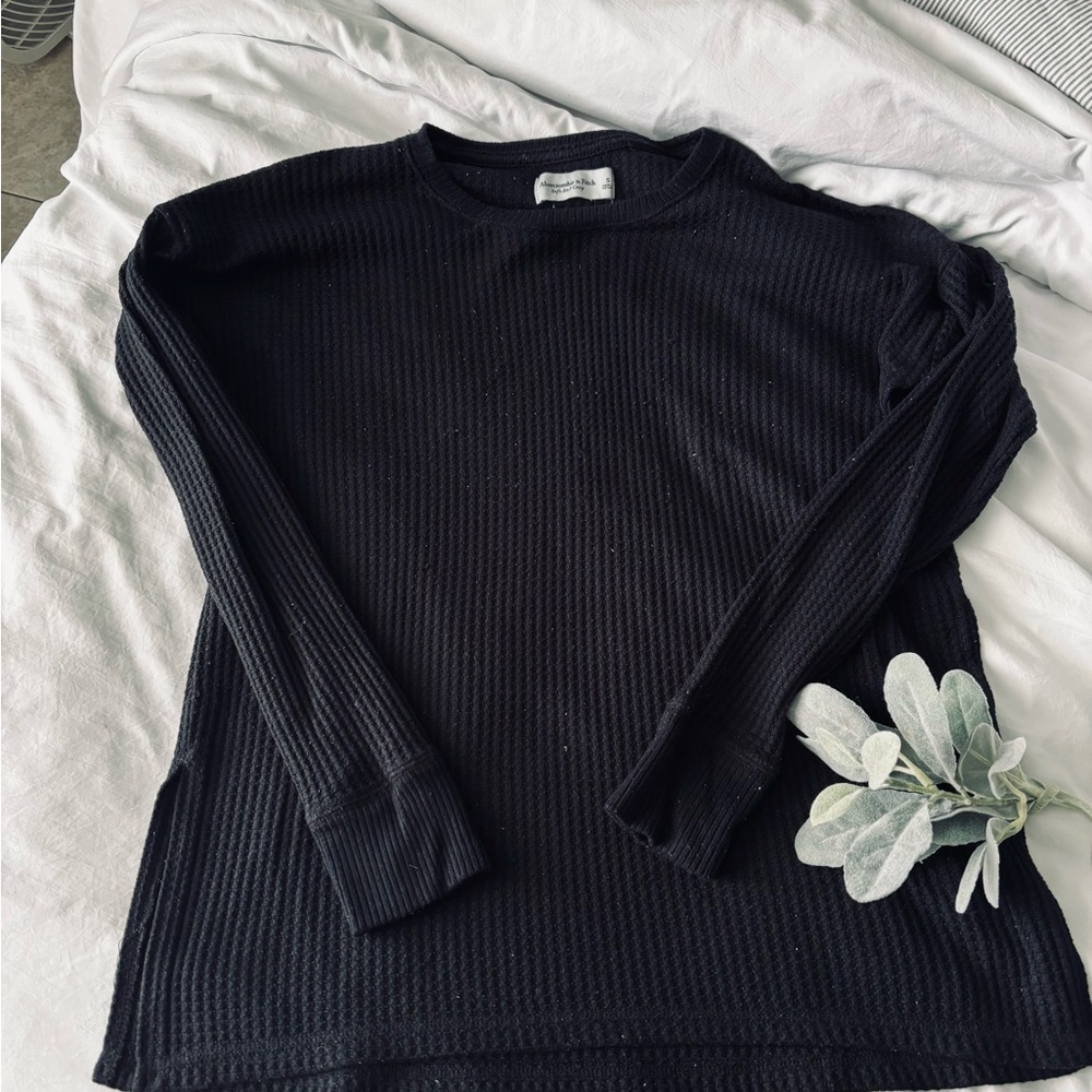Abercrombie & Fitch Black Long Sleeve Tee
